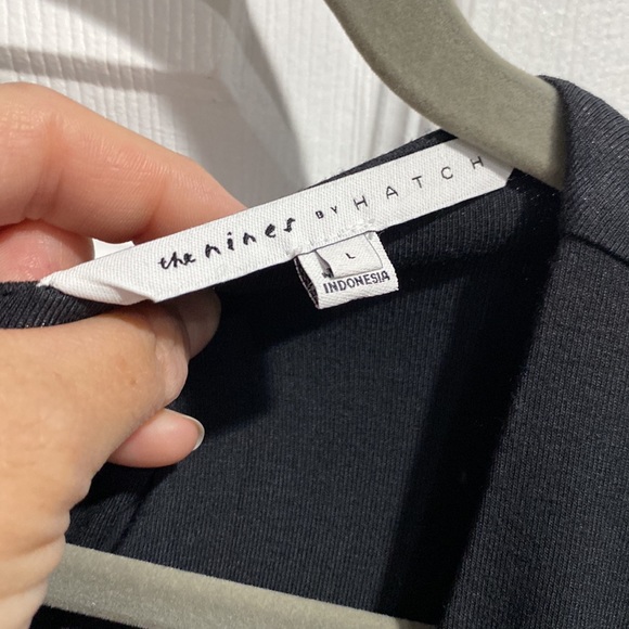 Woman’s maternity romper/jumpsuit - Picture 4 of 7